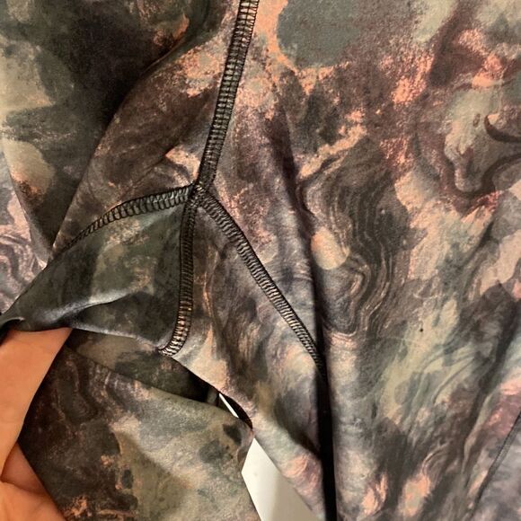 Addition elle plus size 2x camo leggings - Picture 6 of 9
